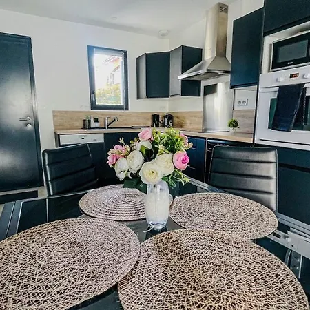 Instant Janin - T3 Climatise Plain Pied Avec Jardin Ferienhaus