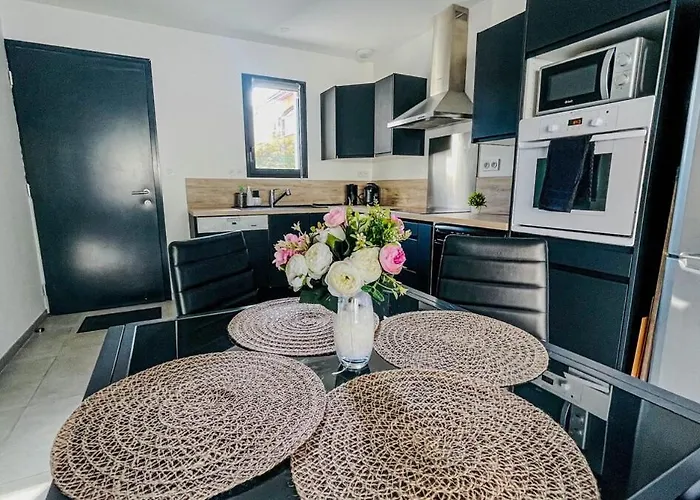 Instant Janin - T3 Climatisé Plain Pied Avec Jardin Casa vacanze